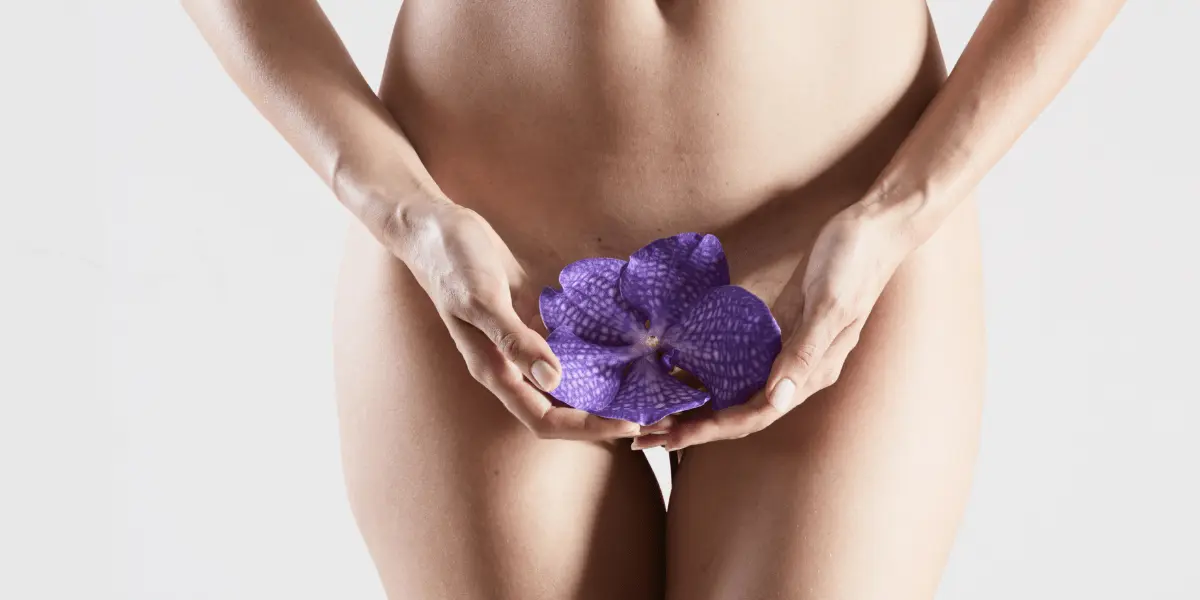 O que fazer para tirar manchas escuras nas partes íntimas