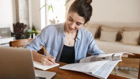 Cursos que pagam para estudar