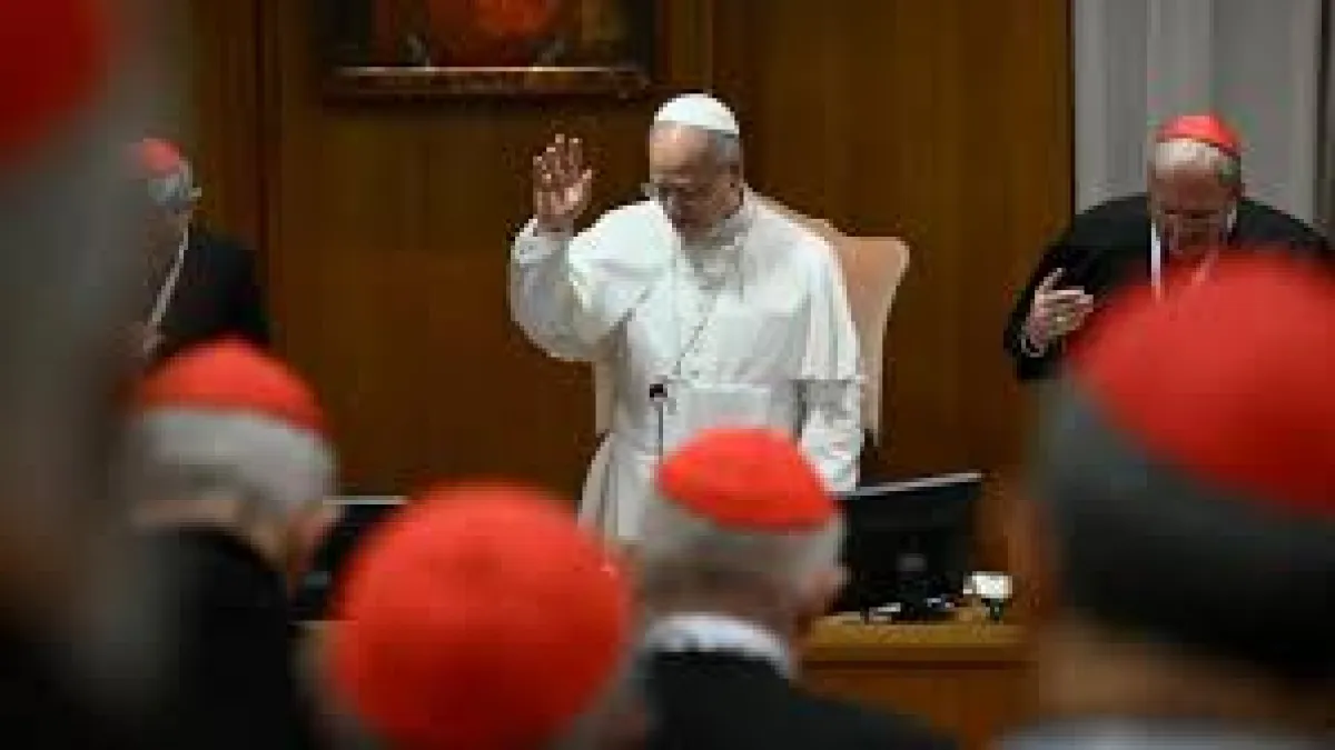 Consistório: Papa reúne cardeais para orações