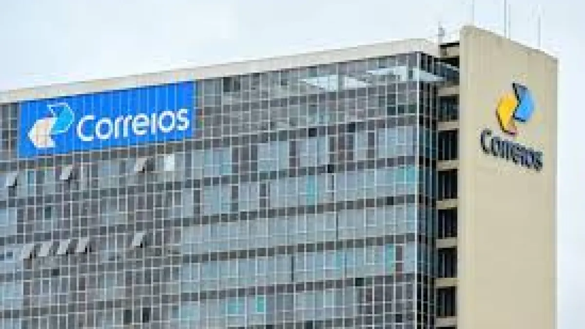 Correios suspendem plano e adiam fechamento de agências